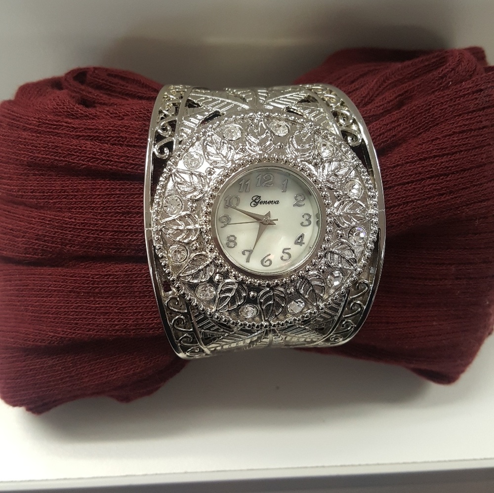 Geneva Bracelet Watch (Silver)